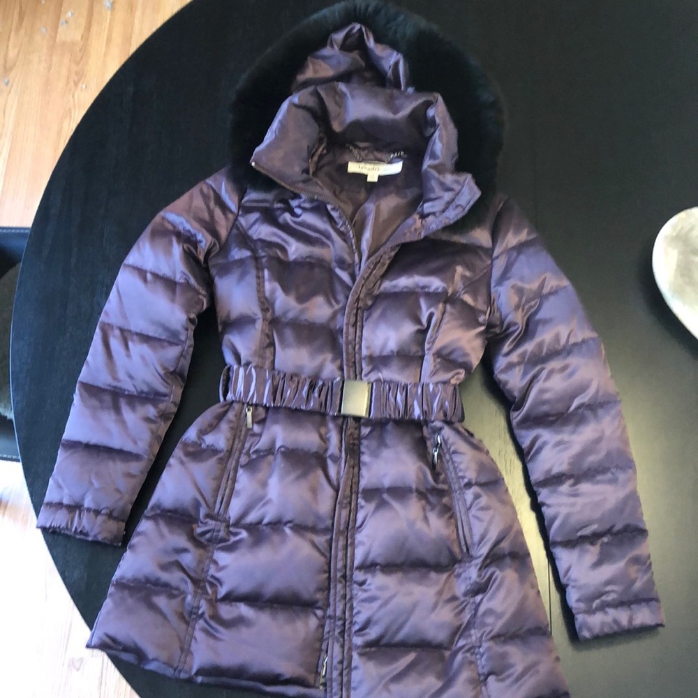 NWOT LAUNDRY by Design Purple Quilted Belted Puffer Coat with Faux Fur Hoo